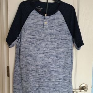 Men's American Eagle Tshirt